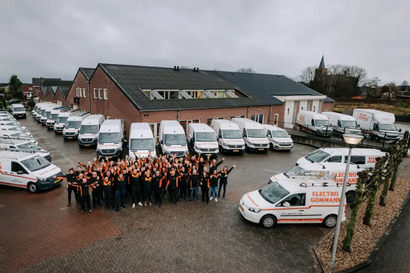 Visueel Rijwoningen voorzien van zonnepanelen